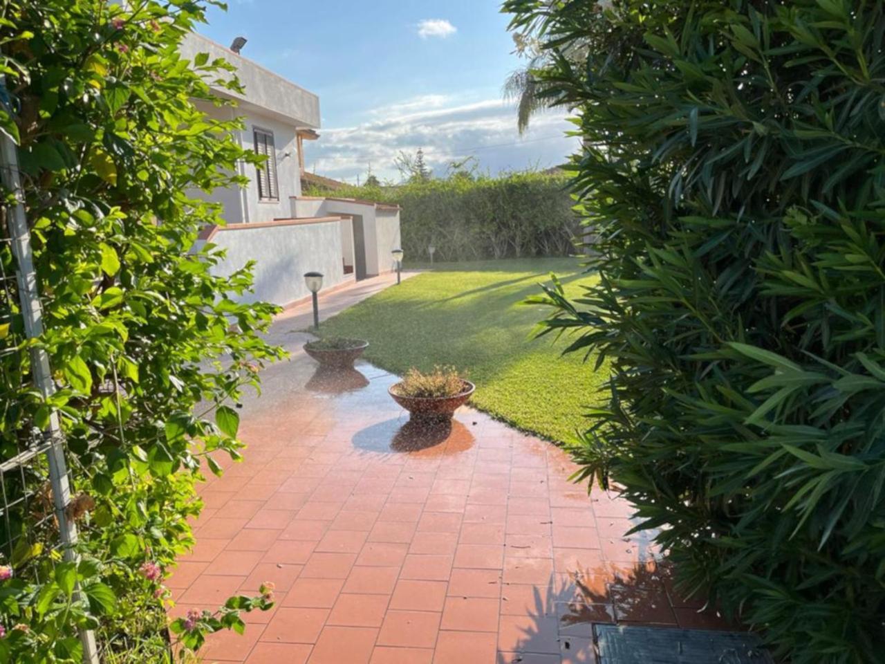 Villa Capri Holiday Home 坎波菲利斯·迪·罗切 外观 照片